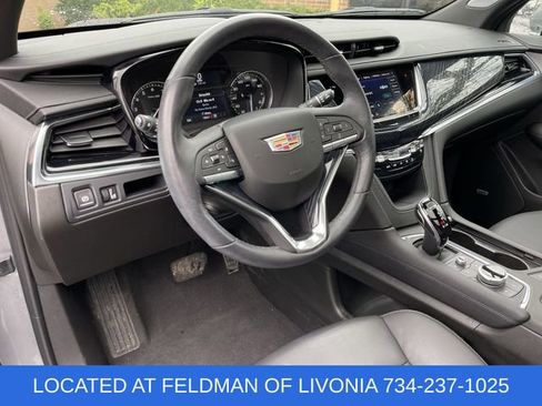 Used 2024 Cadillac XT6 Premium Luxury w/ LPO, Floor Liner Package AWD/4WD image 10
