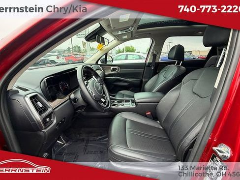 Used 2022 Kia Sorento S w/ Panoramic Sunroof Package AWD/4WD image 22