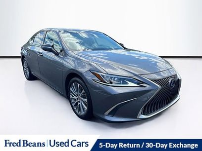 Used 2021 Lexus ES 300h w/ Premium Package