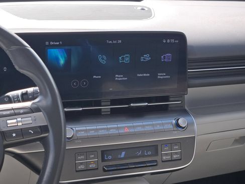 Used 2024 Hyundai Kona SEL FWD image 16