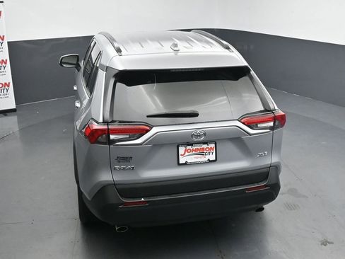 Used 2024 Toyota RAV4 XLE FWD image 29