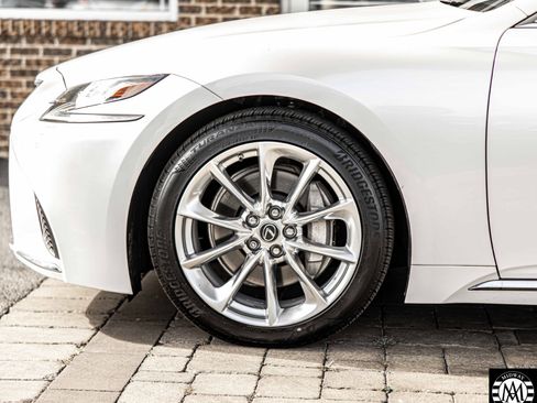 Used 2020 Lexus LS 500h AWD image 8