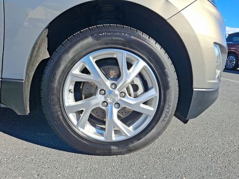 Used 2018 Chevrolet Equinox LT image 8