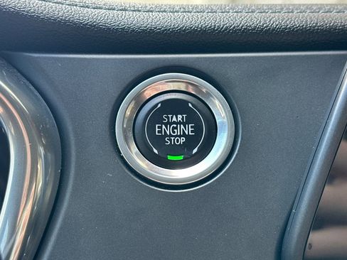 Certified 2020 Chevrolet Blazer LT FWD image 29