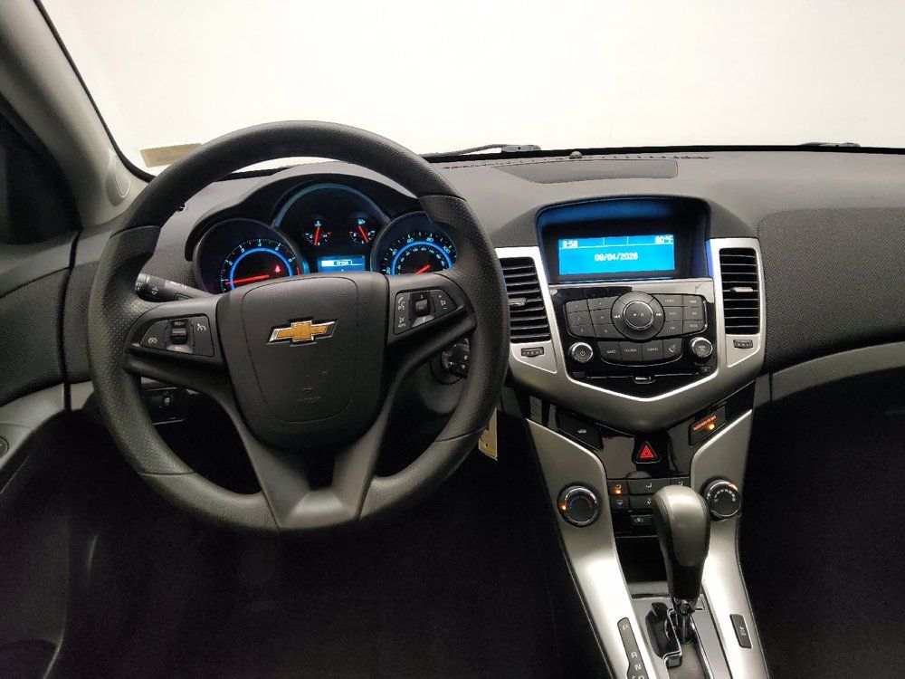 Used 2015 Chevrolet Cruze LT FWD image 22