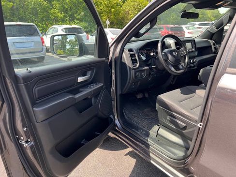 Used 2023 RAM 1500 Tradesman AWD/4WD image 11