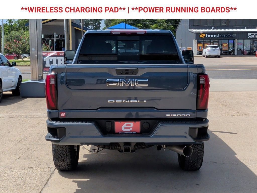 New 2026 GMC Sierra 2500 Denali Ultimate AWD/4WD image 7