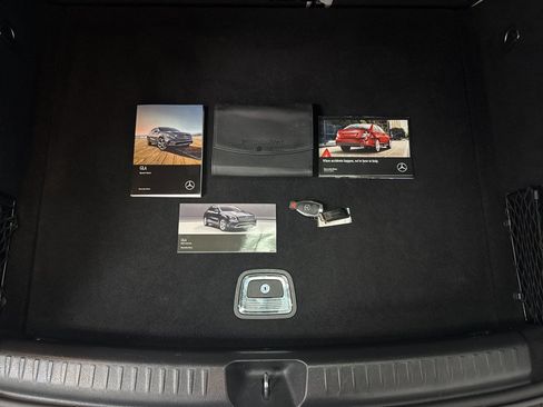 Used 2019 Mercedes-Benz GLA 250 4MATIC image 21