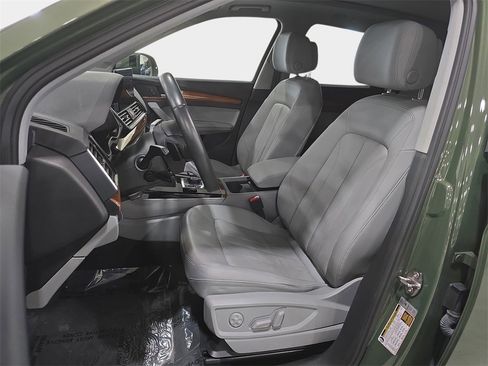 Certified 2023 Audi Q5 2.0T Premium Plus w/ Premium Plus Package image 12