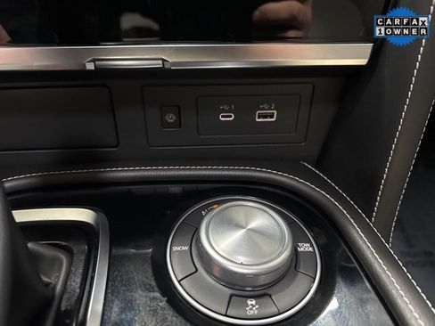 Used 2024 INFINITI QX80 Premium Select w/ All-Season Package image 22