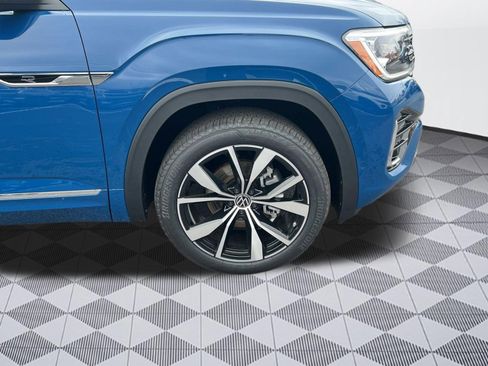 New 2026 Volkswagen Atlas SEL Premium R-Line AWD/4WD image 11