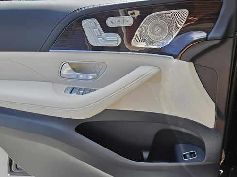 New 2026 Mercedes-Benz GLE 450 4MATIC image 26