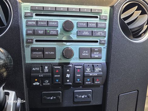 Used 2009 Honda Pilot EX-L image 32