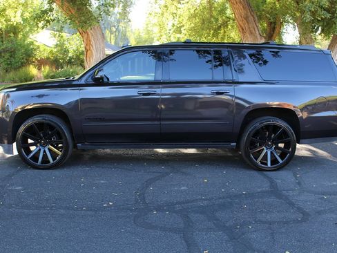 Used 2016 GMC Yukon XL Denali w/ Open Road Package AWD/4WD image 2