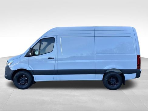 New 2025 Mercedes-Benz Sprinter 2500 image 2
