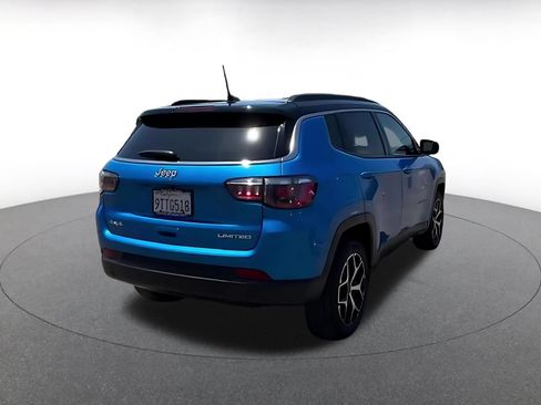 Used 2025 Jeep Compass Limited AWD/4WD image 14