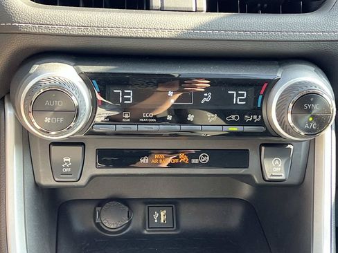 Used 2023 Toyota RAV4 XLE w/ Convenience Package FWD image 40