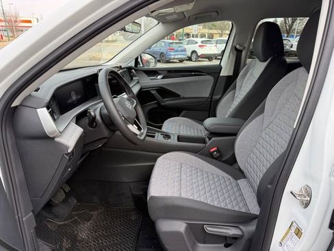 New 2026 Volkswagen Tiguan S image 10