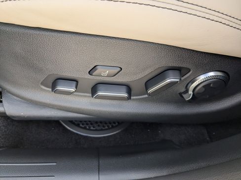 New 2025 Genesis GV70 3.5T Sport w/ Sport Prestige Package image 18