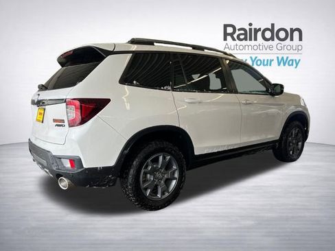 Used 2024 Honda Passport TrailSport image 8
