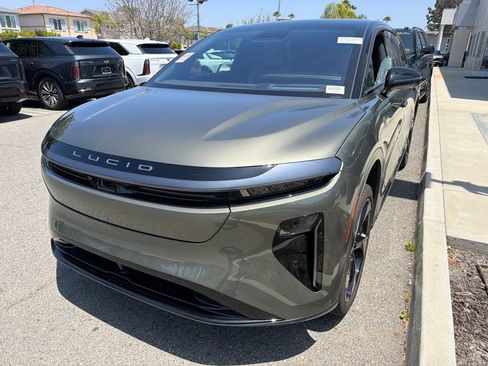 Used 2026 Lucid Gravity Dream AWD/4WD image 2