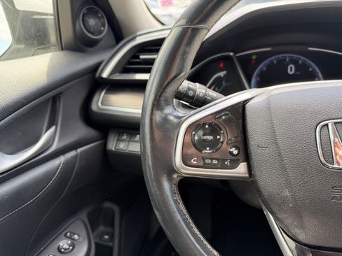 Used 2019 Honda Civic EX-L image 10