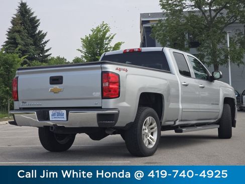 Used 2018 Chevrolet Silverado 1500 LT w/ All Star Edition image 19