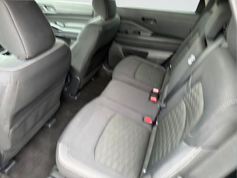 Certified 2024 Nissan Pathfinder SV FWD image 21