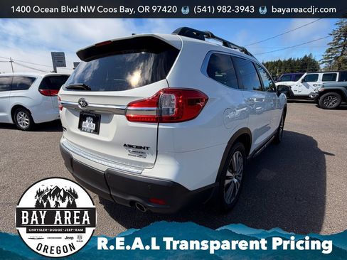 Used 2022 Subaru Ascent Limited w/ Technology Package AWD/4WD image 5