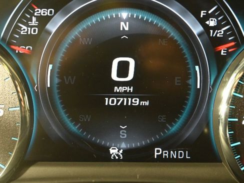 Used 2018 GMC Yukon Denali w/ Denali Ultimate Package AWD/4WD image 27