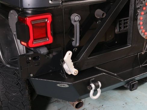 Used 2015 Jeep Wrangler Unlimited Sport AWD/4WD image 15
