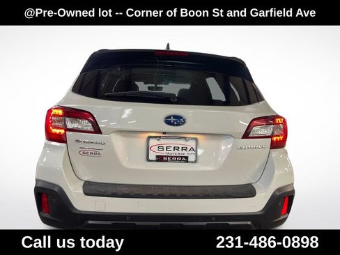 Used 2019 Subaru Outback 2.5i Touring AWD/4WD image 4