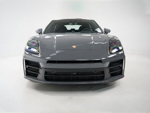 Certified 2025 Porsche Panamera 4 image 6