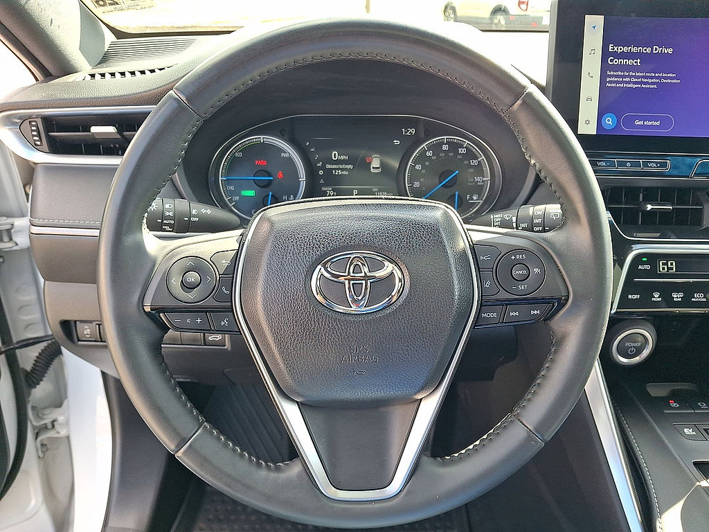 Used 2023 Toyota Venza Nightshade AWD/4WD image 22