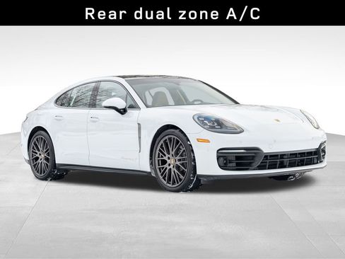 Used 2023 Porsche Panamera 4 Platinum Edition image 3