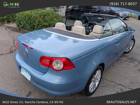 Used 2008 Volkswagen Eos Lux FWD image 3