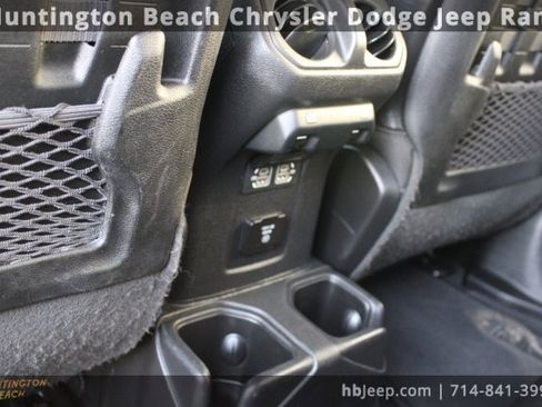 Used 2022 Jeep Gladiator Mojave image 37