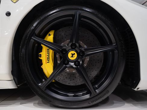 Used 2013 Ferrari 458 Spider RWD image 52