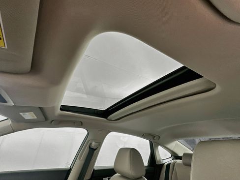 Used 2024 Honda Civic EX image 25