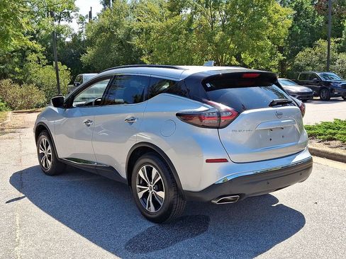 Used 2023 Nissan Murano SV image 4