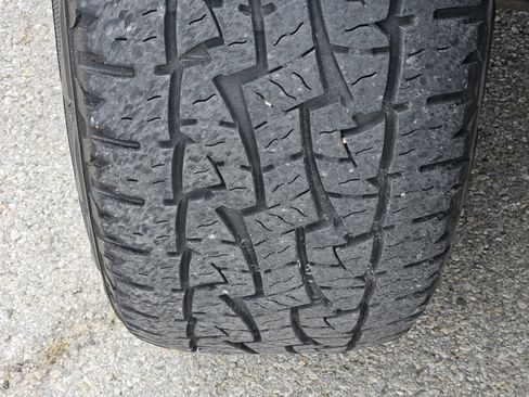 Used 2021 RAM 1500 Laramie AWD/4WD image 11