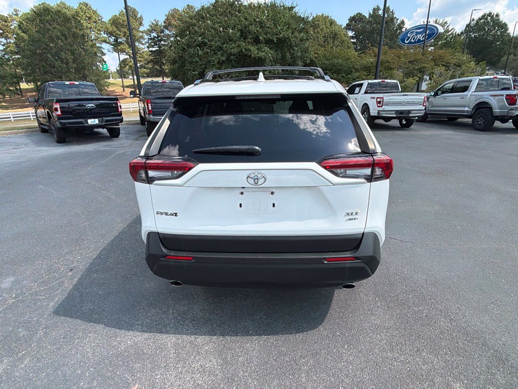 Used 2019 Toyota RAV4 XLE w/ All Weather Liner Package AWD/4WD image 16