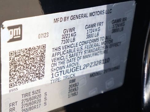 Used 2023 GMC Sierra 1500 Denali w/ Technology Package AWD/4WD image 32