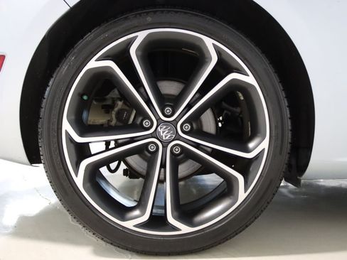 Used 2018 Buick Cascada Premium FWD image 81