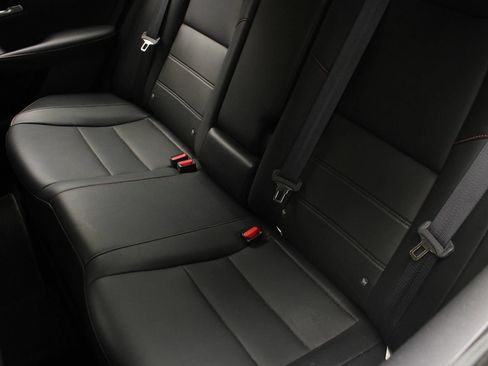 Used 2023 Nissan Sentra SR w/ SR Premium Package FWD image 19