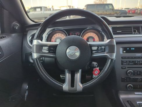 Used 2012 Ford Mustang Premium image 28