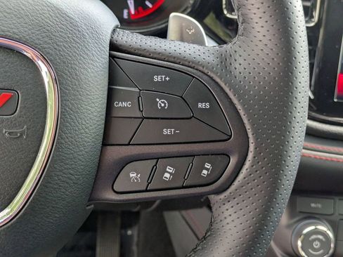 Used 2024 Dodge Durango GT image 18