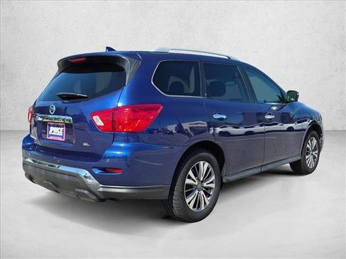 Used 2020 Nissan Pathfinder SL FWD image 5