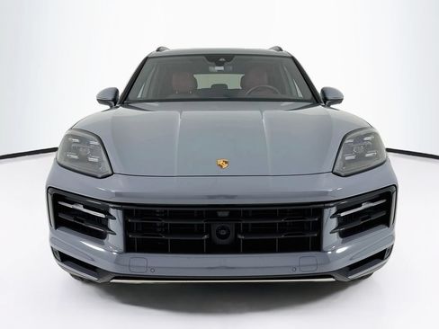 Certified 2024 Porsche Cayenne AWD/4WD image 10