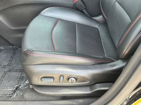 Used 2023 Chevrolet Equinox RS w/ RS Leather Package FWD image 15